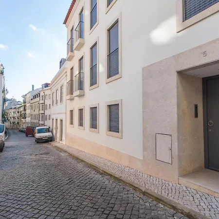 Mouraria Blue Three-bedroom W/ Parking - By Lu Holidays Lisbon